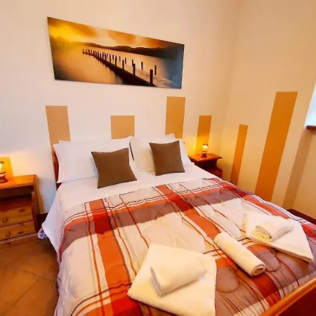 Rosso Apartamento